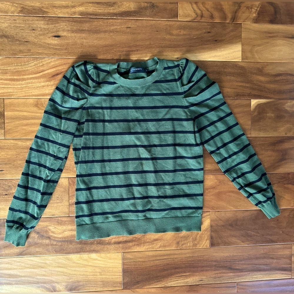 Merokeety Green and Black Stripes Puff Shoulder Sweater size Small